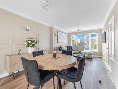 Lounge / Dining Room